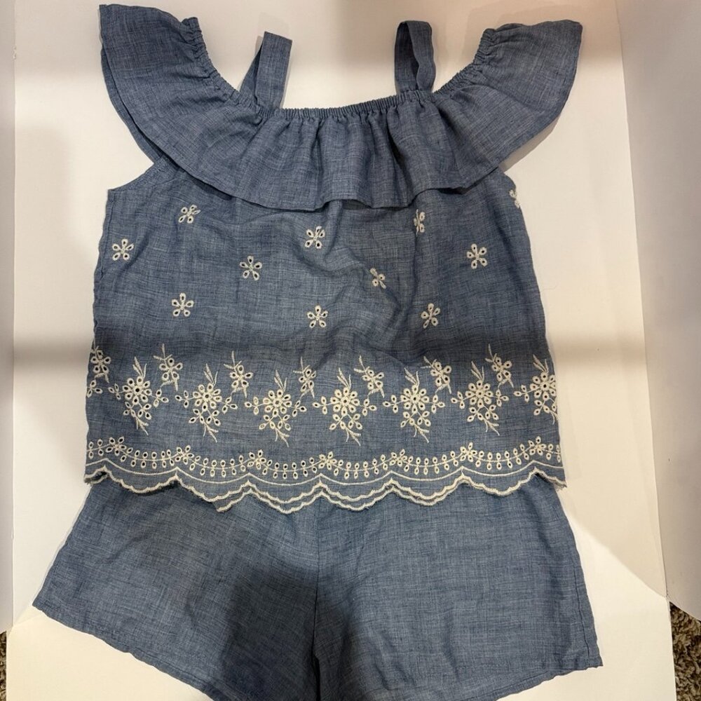 Girls 2-Piece Chambray Embroidered Outfit Size 6X Ruffle Top & Shorts